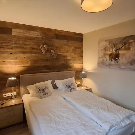 Kurparkglueck Apartament *